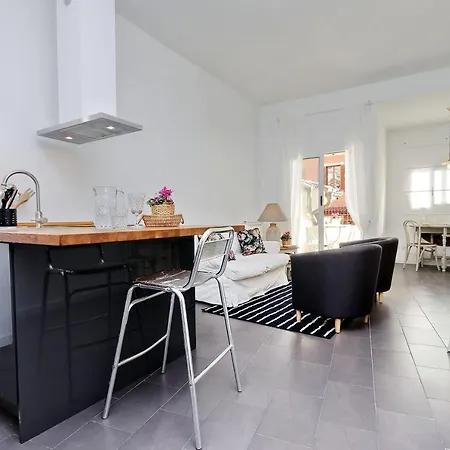 Monti Charming Apartment - Rome Short Let Service Exterior foto