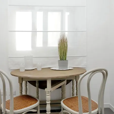 Monti Charming Apartment - Rome Short Let Service Exterior foto